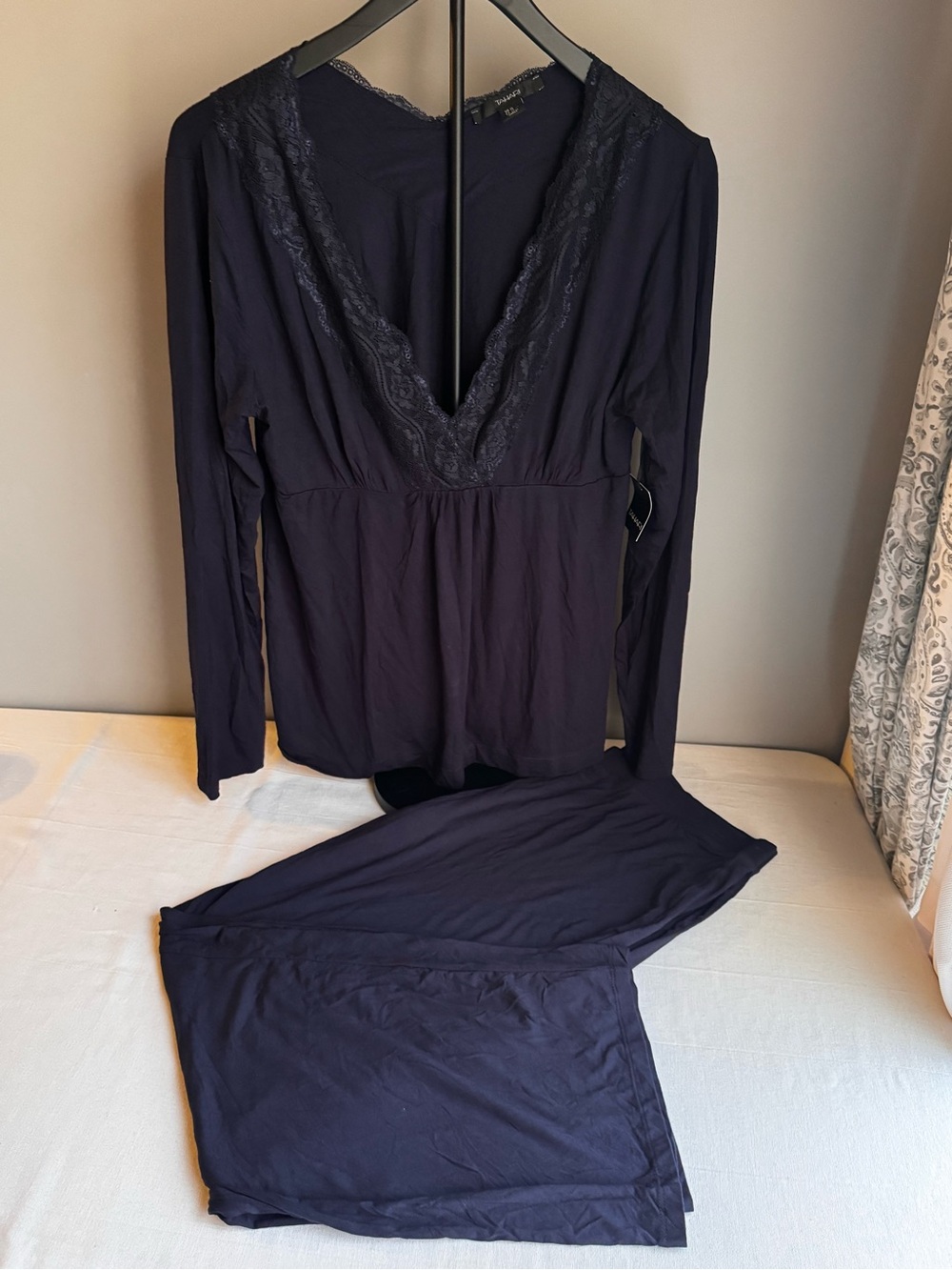 Tahari Women's Navy Lace-Trim Sleep Top and Pant Set XL